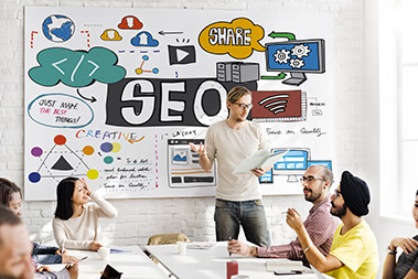image-vignette_parcours-formation-webmarketing-seo-communication-community-manager_formation-doranco-ecole